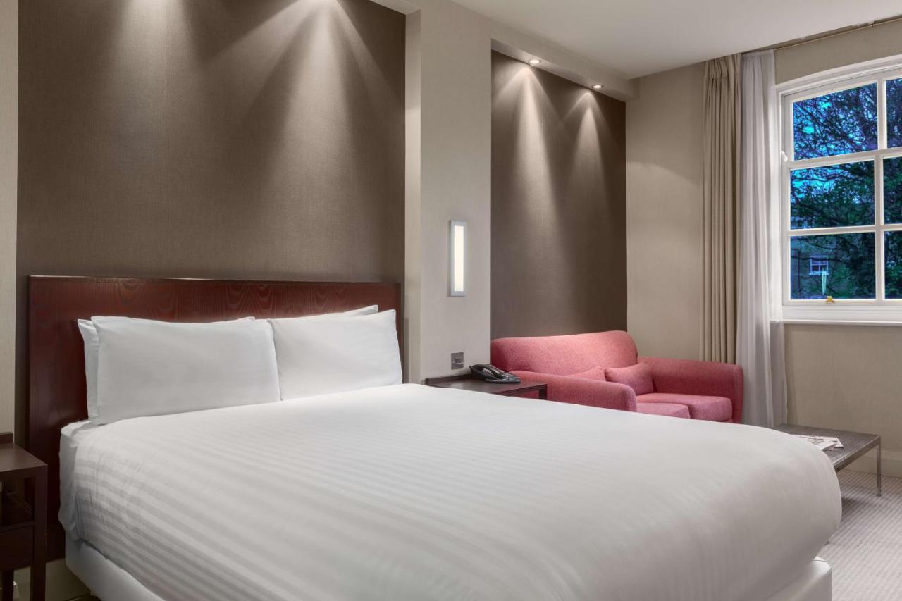 Nh London Kensington Hotel Exterior photo